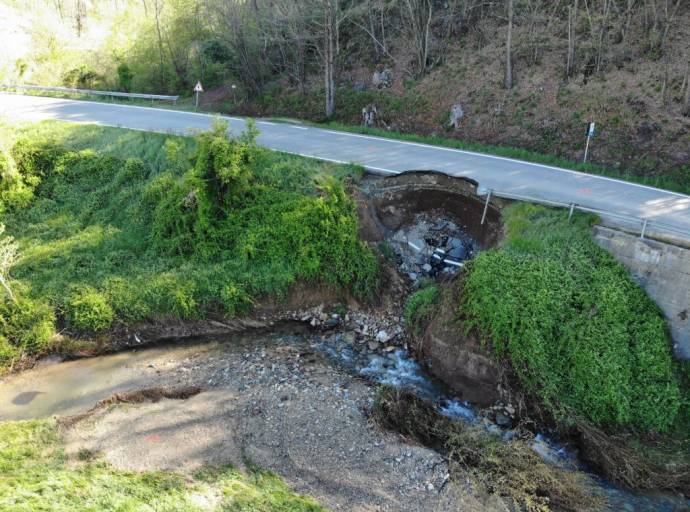 Torna transitabile la Sp 59 di Castelnuovo Nigra dopo il crollo: ripristino completato grazie agli interventi di somma urgenza